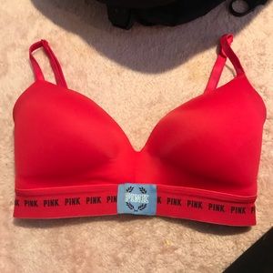 PINK bra (never worn,only washed) Size 32DD